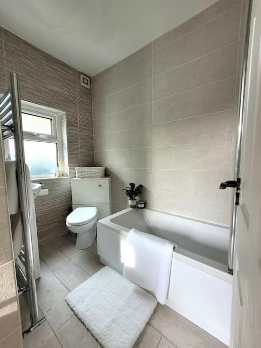 Killawalla Cottage, Westport. * Westport